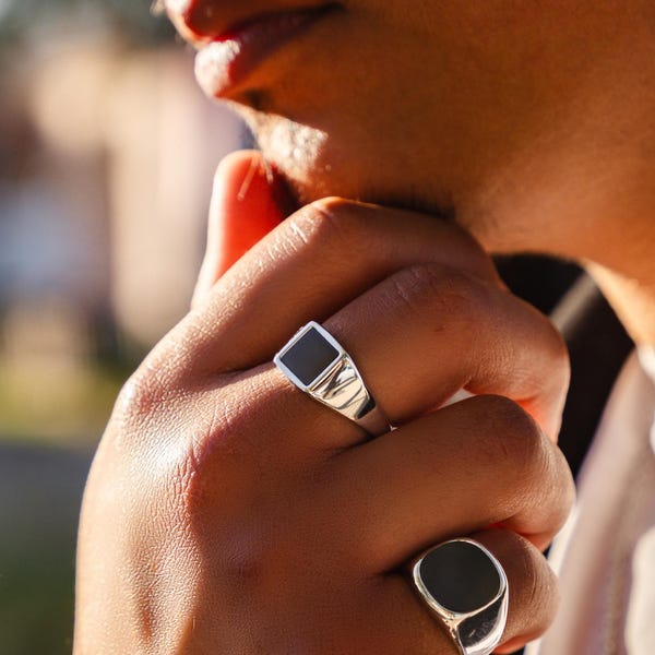 Mens Ring - Small Square Onyx Signet Ring For Men - Black Onyx Gemstone Ring - Mens Jewelry - Minimal Pinky Ring - Signet Ring Men Gifts UK