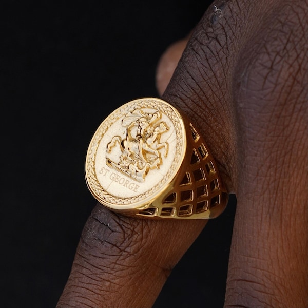 Mens Ring - St George Sovereign Ring - Gold Coin Ring - 18K Gold Rings for Men - Mens Gold Ring - Signet Ring Men - Mens Pinky Ring