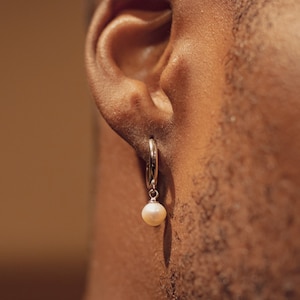Mens Earrings - Pearl Dangle Earrings Men - Pearl Dangle Earring For Men / Women - Mens Jewelry - Gold Pearl Earring By Twistedpendant