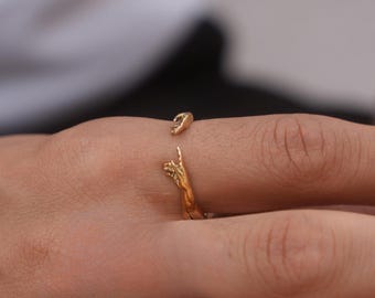 Mens Ring - 18K Gold Creation Of Adam Ring For Men - Mens Gold Ring - Hand Of God Band Ring - Mens Jewellery Gift By Twistedpendant