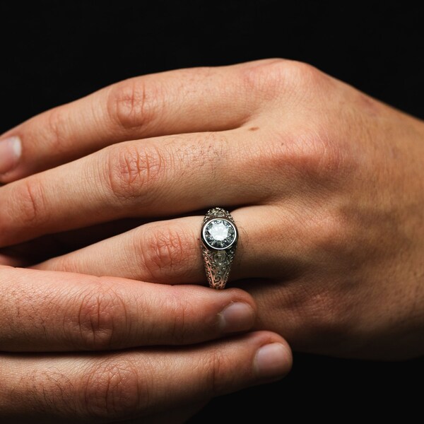 Mens Ring - Diamond Signet Ring - Silver Signet Ring For Men - Mens Jewelry - Cubic Zirconia Diamond Pattern Ring Gemstone Rings UK