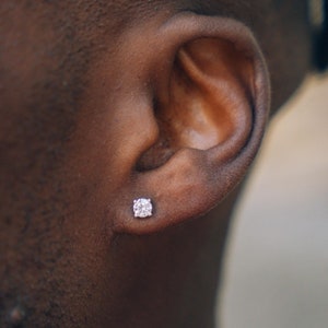 Pendientes para hombre, pendientes de diamantes para hombre - Pendientes de plata con moissanita - Pendientes de diamantes micro VVS1 - Joyería para hombre de Twistedpendant