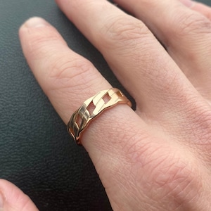Mens Ring - Gold Cuban Ring - Thin Rose Gold Band Ring - Minimalist Rings for Men - Chain Ring - Mens Jewelry By Twistedpendant