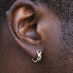 Mens Earrings - 18K Gold Chunky Hoop Earrings For Men - Mens Jewelry - 12mm Huggie Hoop Earring - Vintage Pattern Hoop By Twistedpendant