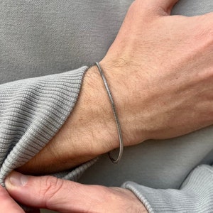 Silver Snake Bracelet Men, Mens Bracelet Thin 2mm Snake Bracelet Chain, Chain Bracelets For Men - Minimalist Chain Bracelet - Mens Jewellery
