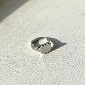 Mens Ring - Silver Signet Ring - Square Signet Ring - Mens Gold Ring - Stainless Steel Ring - Silver Signet Pinky Ring Men - Minimalist Ring