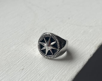 Mens Ring - Silver Signet Ring - Vintage Styled Compass Signet Ring Men - Mens Signet Ring - Silver Rings for Men Jewelry By Twistedpendant