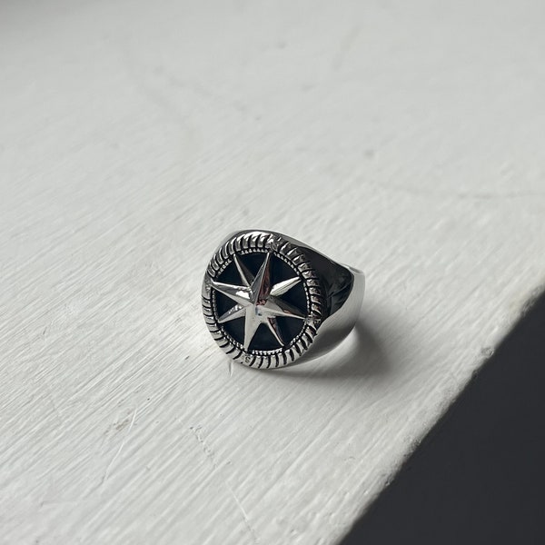 Mens Ring - Silver Signet Ring - Vintage Styled Compass Signet Ring Men - Mens Signet Ring - Silver Rings for Men Jewelry By Twistedpendant