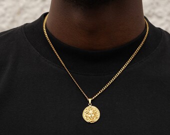 Round Gold Pendant - Etsy UK