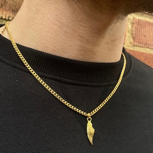 Mens fashion gold necklace top