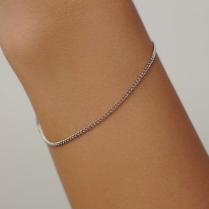 Silver Delicate Bracelet Chain, Dainty Silver Bracelets For Women, Silver Thin Bracelet, Thin Gold Minimalist Bracelet Link Chain For Her