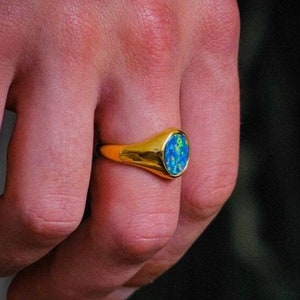 Green Opal Signet Ring - Mens Ring Gold - 18K Gold Signet Ring- Gold rings for Men - Gold Rings Opal - Stone Ring Unisex - Black Onyx Ring