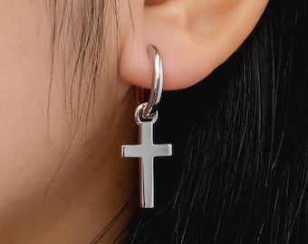 Brincos de Cruz em Prata de Lei - Brincos de Cruz Delicados - Brincos de Argola com Pingente de Cruz - Brincos de Argola Minimalistas em Ouro 18K para Ela