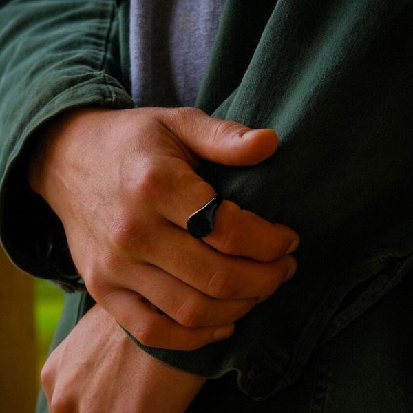 All Black Onyx Signet Ring - Mens Ring - Oval Pinky Ring - Black Rings For Men - Small Black Onyx Gemstone Signet Ring - By Twistedpendant