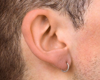 Orecchini A Cerchio Huggie Con Zirconi Cubici • Argento Sterling - Foto 10