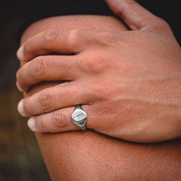 Mens Ring - Silver Signet Ring, Oval Polished Signet Silver Ring Men, Man Ring - Mens Silver Ring - For Him Gift - Man Pinky Rings Jewelry