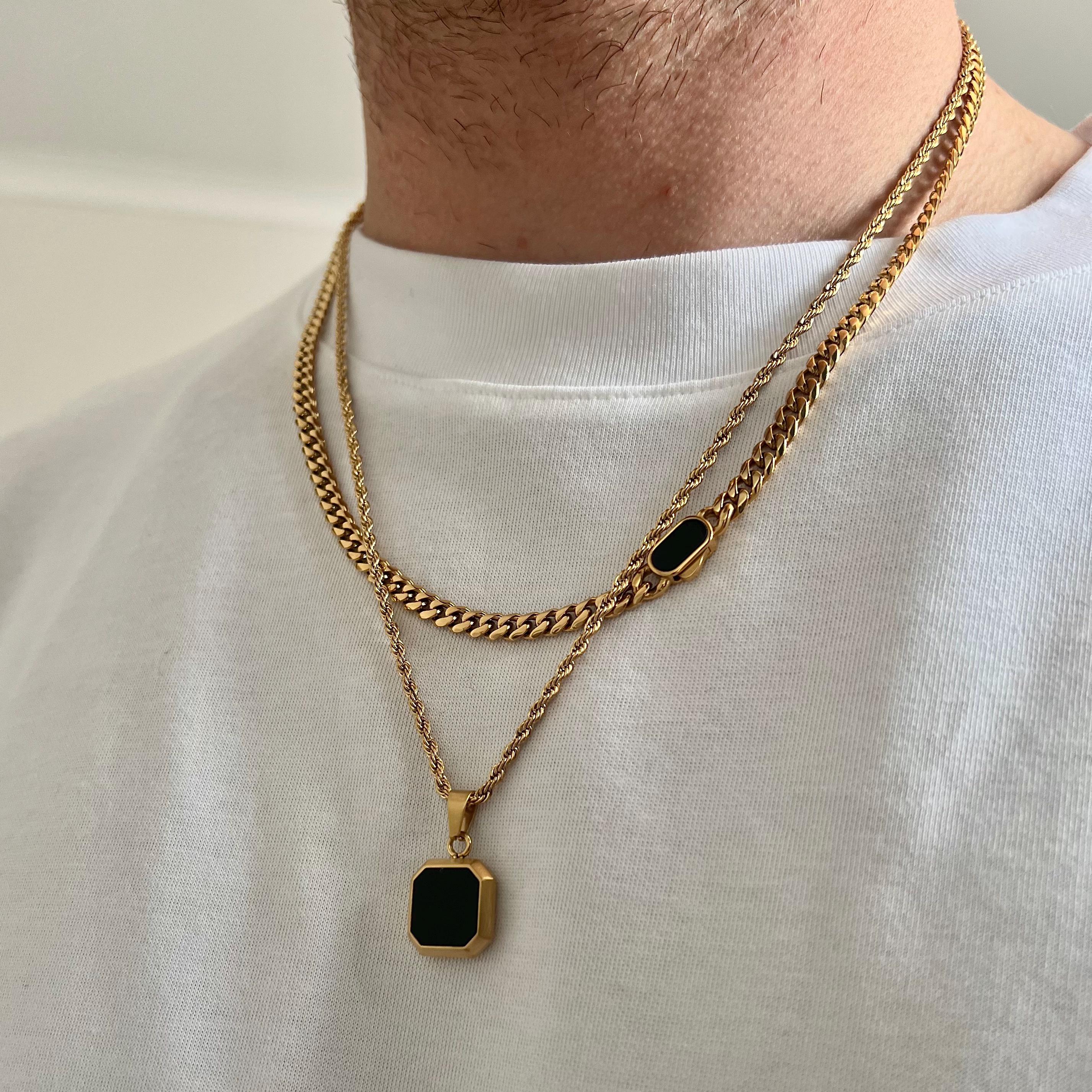 Collana con logo personalizzato, ciondolo con targhetta per cani in Collana con logo personalizzato, ciondolo con targhetta per cani in
