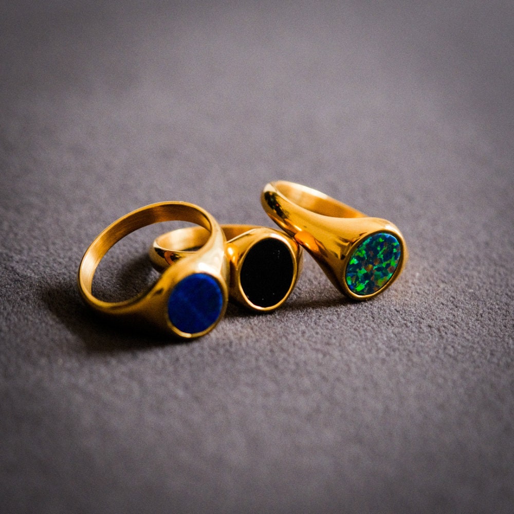Gold Onyx Ring - Mens Gold Ring - 18K Gold Signet Ring for Gold Onyx Ring - Mens Gold Ring - 18K Gold Signet Ring for