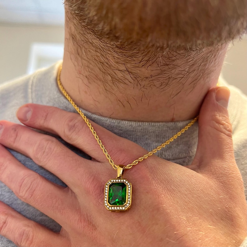 Green Diamond Necklace - Emerald Colour Green