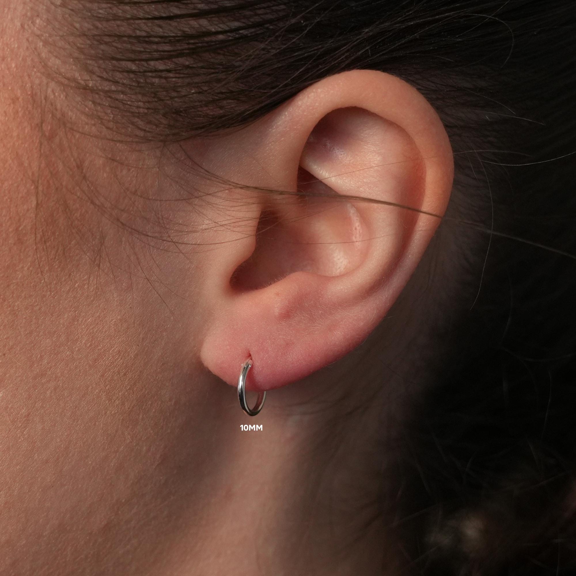 In Season Jewelry 925 Sterling Silver 11mm Classic Plain Huggie Hoop Earrings For Preteens & Teens - Foto 6