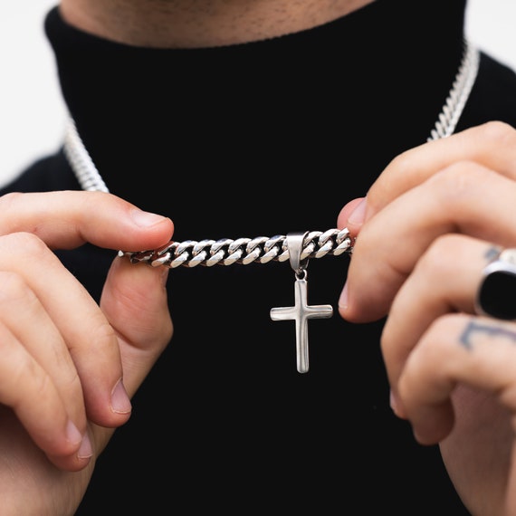 Halskette Mit Kreuz Anhänger Edelstahl Silber - - Kreative Manufaktur Und Werbeagentur