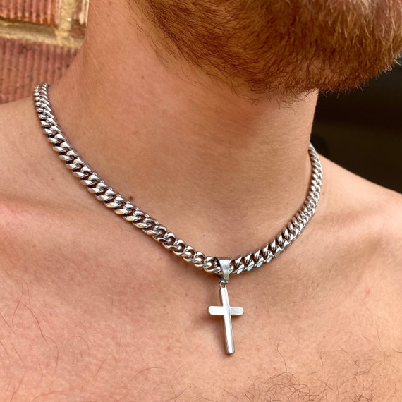 Collar para hombre, hombres colgantes de cruz de plata, collar de cruz de  cadena de plata gruesa joyería para hombres, colgante de cadena de  gargantilla crucifijo por Twistedpendant - Etsy México