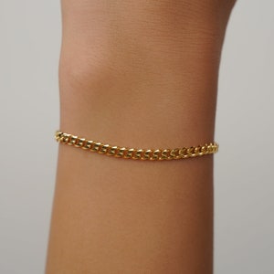 Gold Bracelet - Thin Gold 3mm Bracelet For Women - Simple Gold Bracelet Chain - Minimalist No Tarnish Gold Bracelet - Dainty Gold Chain Gift