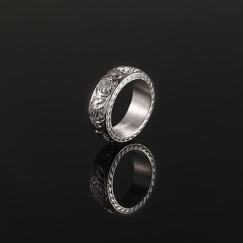 Anillo para hombre, anillo de banda de plata con estampado grueso anillo de banda para hombre anillo meñique de plata anillos para hombres joyería para hombre por Twistedpendant imagen 1