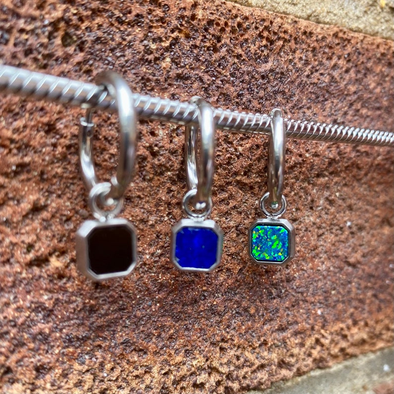 Boucle d'oreille pendante pour homme Boucles d'oreilles pour homme Créoles en argent / or 18 carats Onyx / Opale / Pierres précieuses de Lapis Lazuli Par Twistedpendant image 5