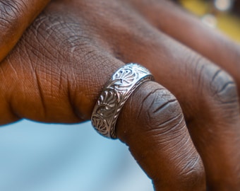 Mens Ring - Silver Vortex Band Ring For Men - Mens Jewelry - Patterned Signet Ring - Mens Chunky Pinky Ring - Minimalist Ring Gifts UK