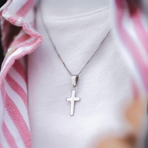 Small 925 Cross Necklace - Sterling Silver Cross Pendant Necklace For Men - Silver Cross Chain With Pendant - Mens Jewellery Christmas Gift