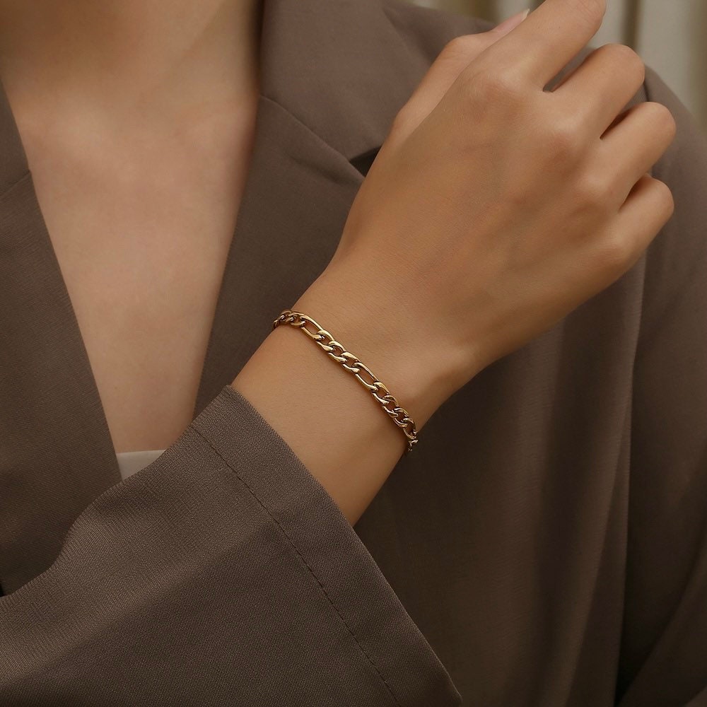 18K Gold Bracelet, 5mm Gold Figaro Bracelet for Women