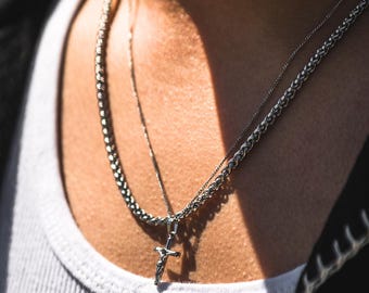 Kruzifix Halskette - Silber Kleine Kreuz Halskette für Männer - Minimal Christus / Kruzifix Anhänger - Silber Kreuz Kette Anhänger-Herren Kreuz Schmuck