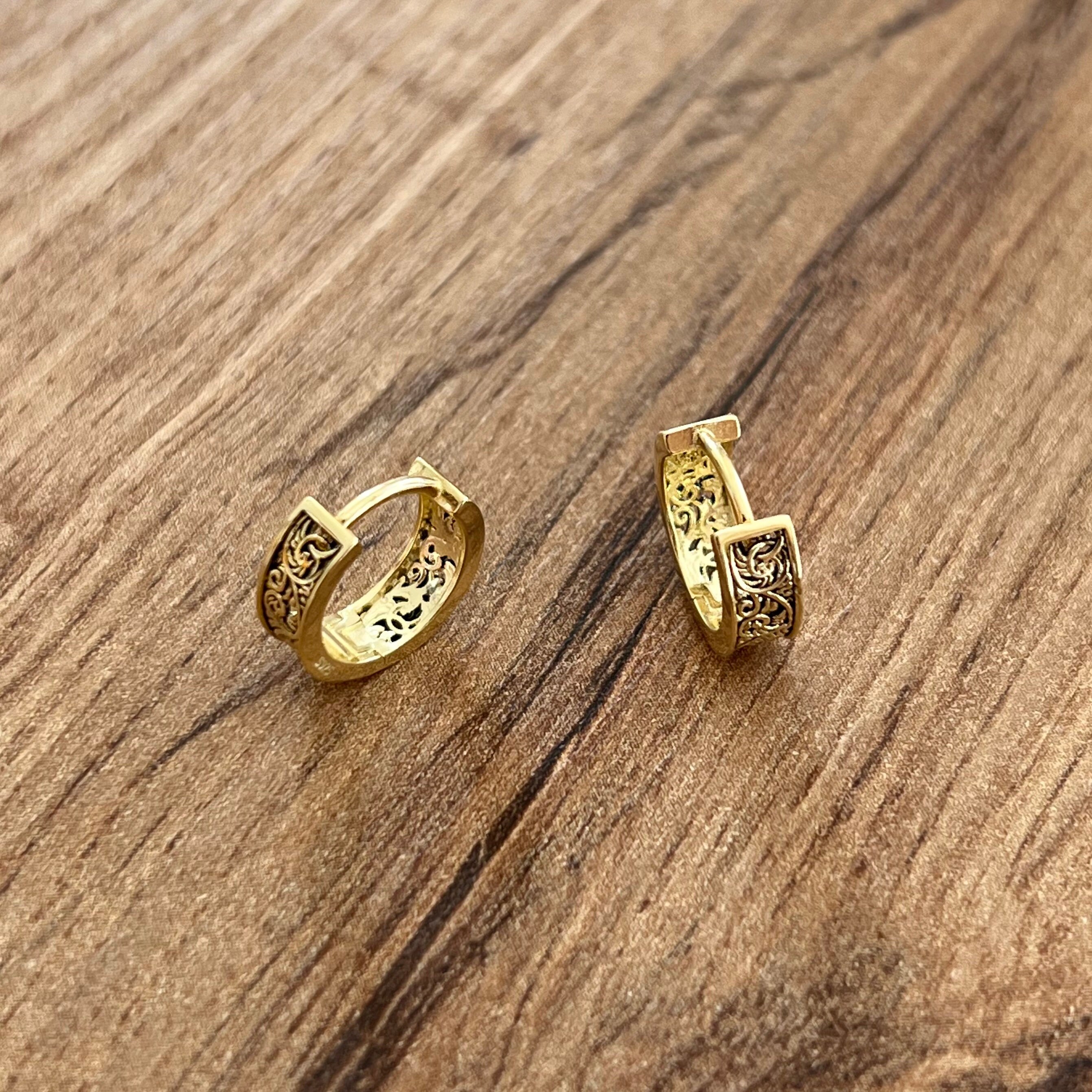 Mens Gold Hoop Earrings 18k Gold 12mm Mens Mini Huggie Hoop Earrings Small  Hoops Man Gold Huggie Stainless Steel by Twistedpendant 