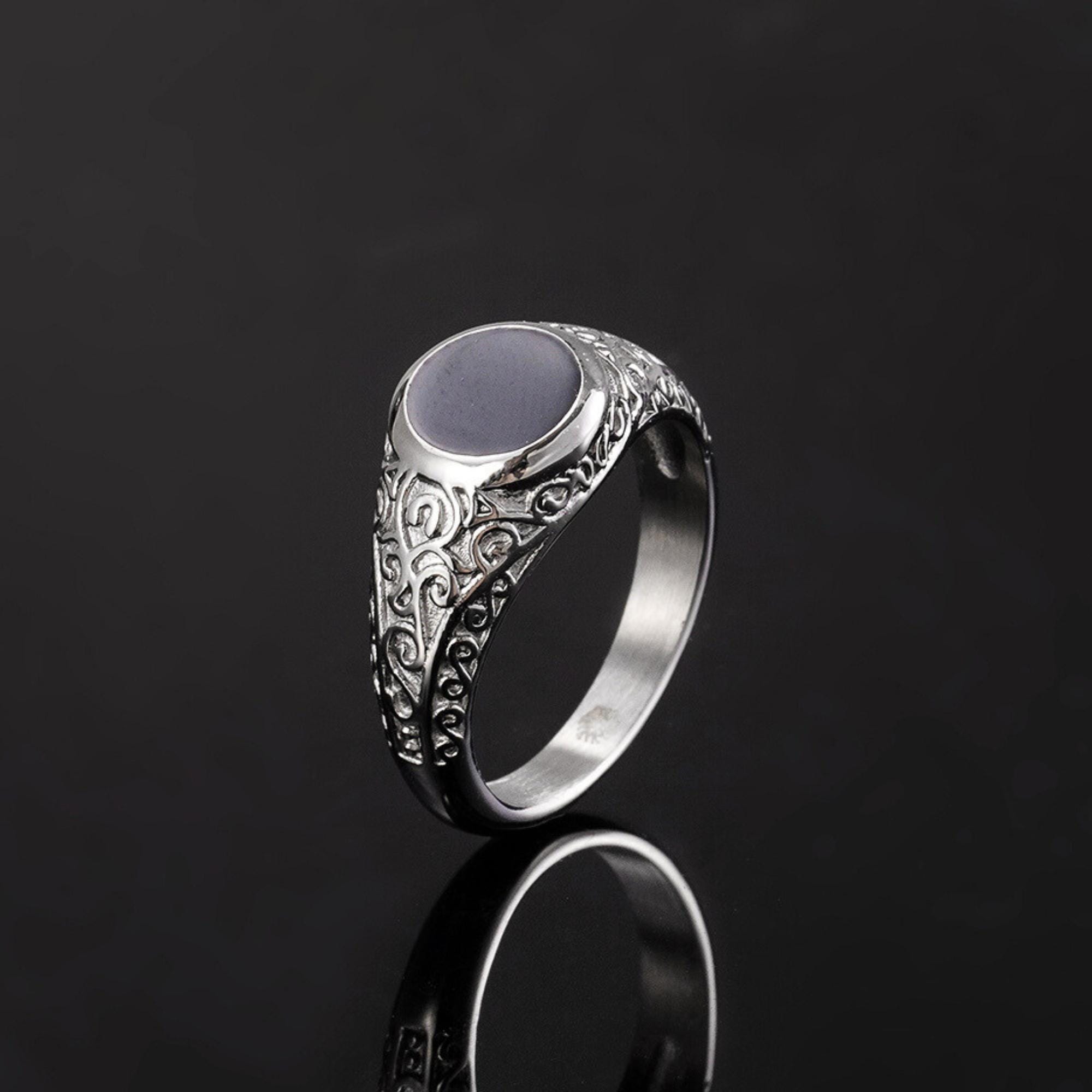 Mens Rings - Silver Signet Ring - Vintage Black Stone Signet Ring