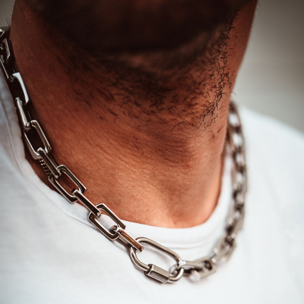Collana Donna Ciliegia – Gioiello Pop Con Catena Cuba E Ciondolo Frutto In Lega, Regolabile - 3