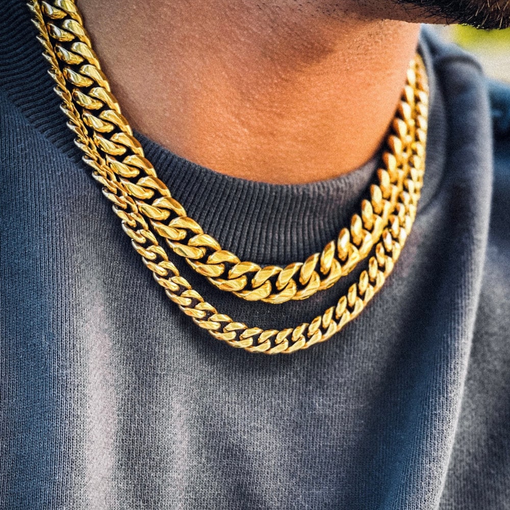  Cadena de collar de oro [cadena de eslabones cubanos de 0.354  in] hasta 20 veces más chapado de 24 quilates que otras cadenas de oro.  Collares duraderos para hombres con cierre
