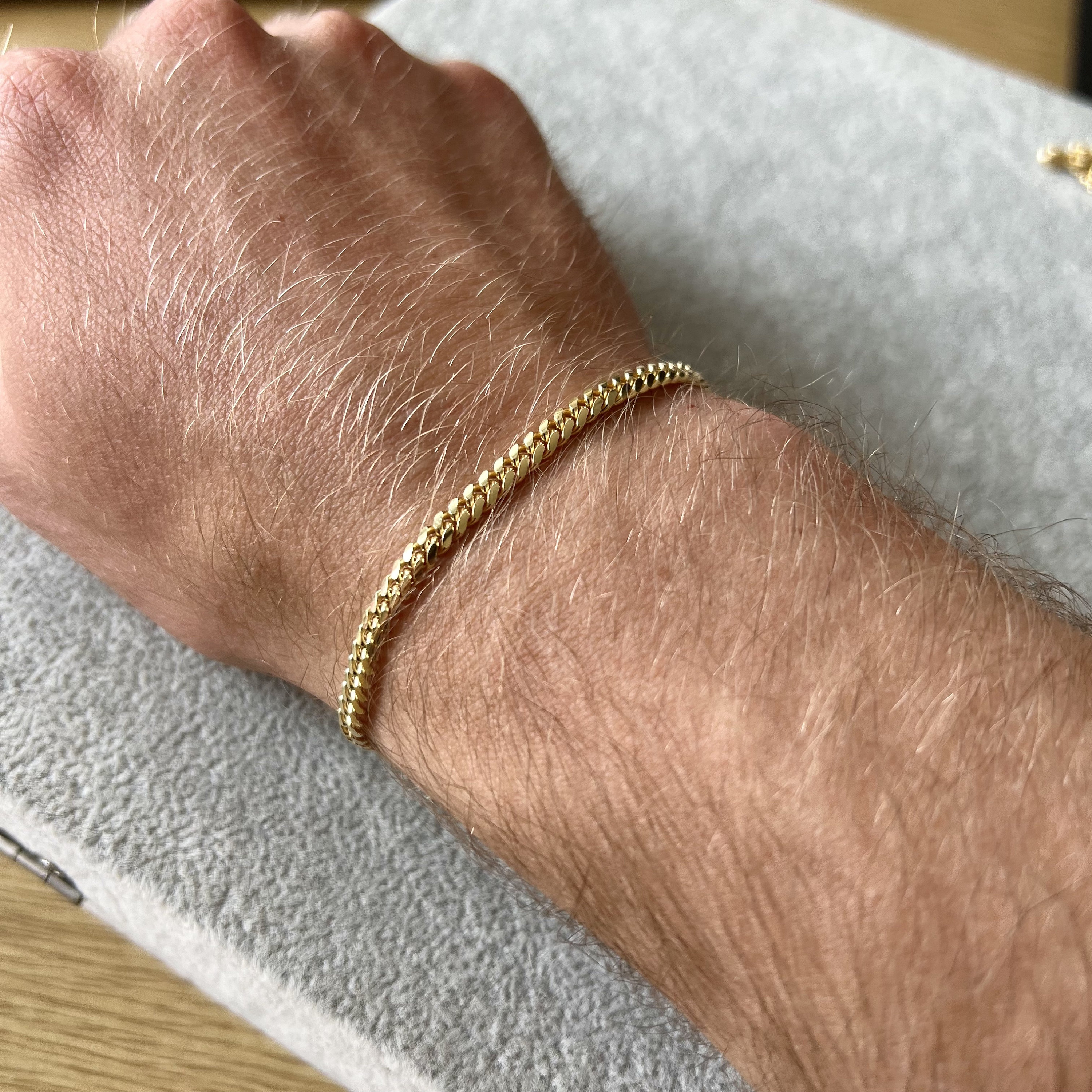 NARROW CHAIN BRACELET “RIVIERA” - 【MODERATE GENERALLY
