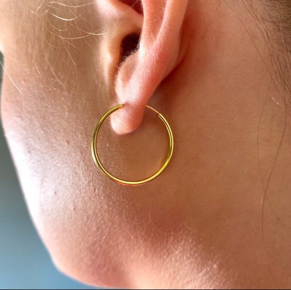 Buy 18K Gold Hoop Earrings Plain Small Gold Hoops UK Simple Online in India   Etsy