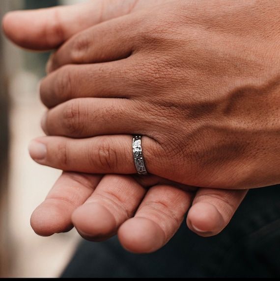 Mens thin shop silver ring