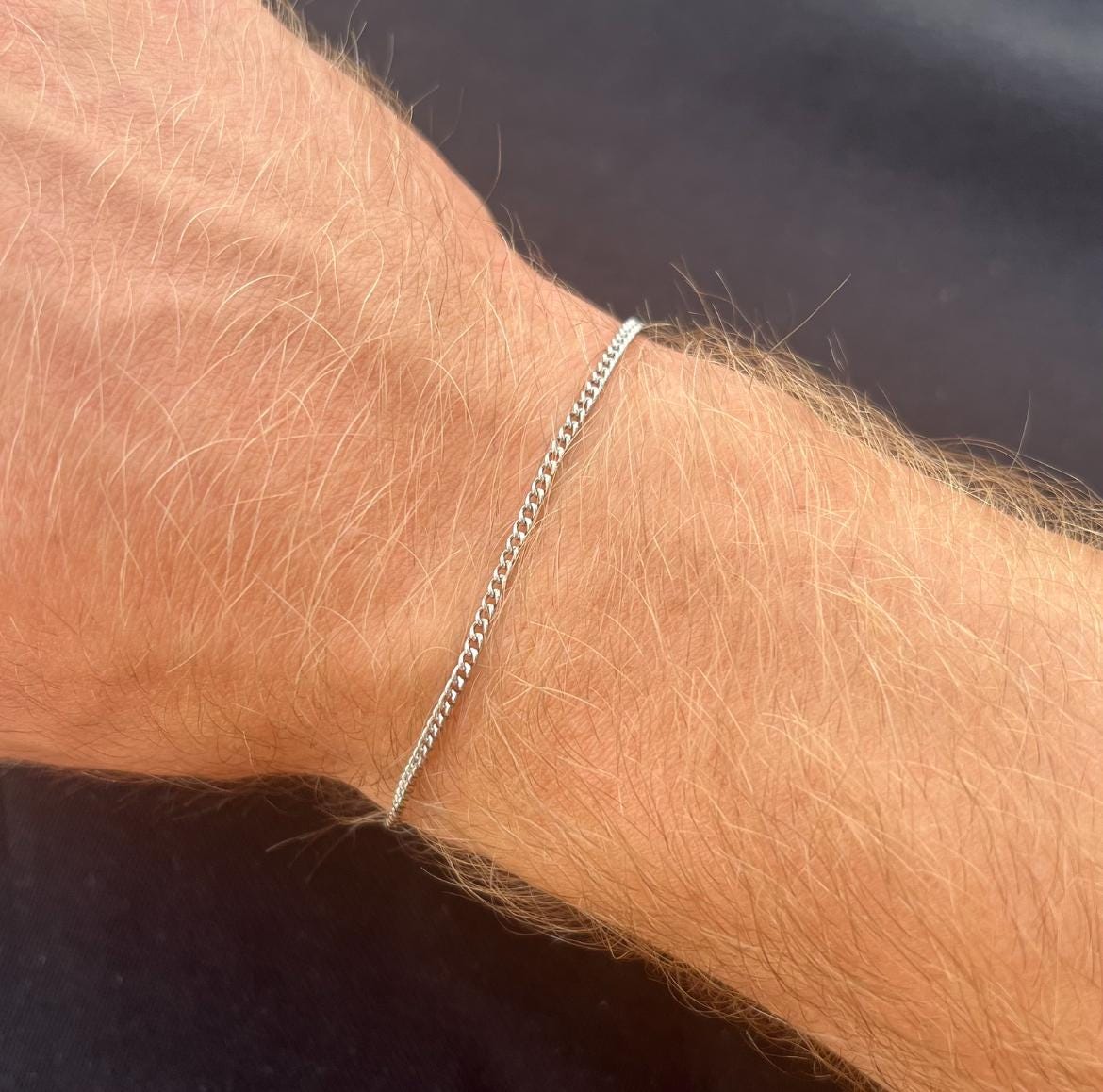 ミニマルシルバーブレスレット - 2mmコネルカーブブレスレットチェーン
