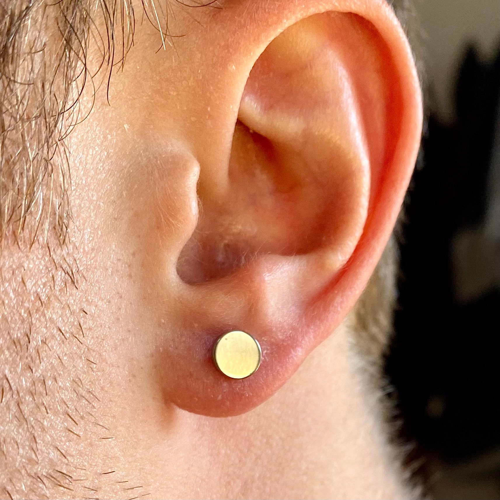 Mens circle stud earrings discount
