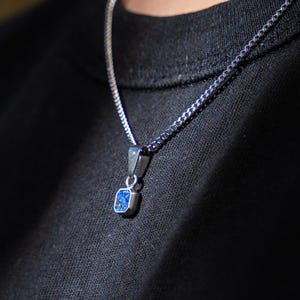 Herren Halskette - Mini Lapis Lazuli Silber Anhänger Halskette für Männer - Kleine Halskette Herren Schmuck, Minimalist Kettenanhänger - Von Twistedpendant
