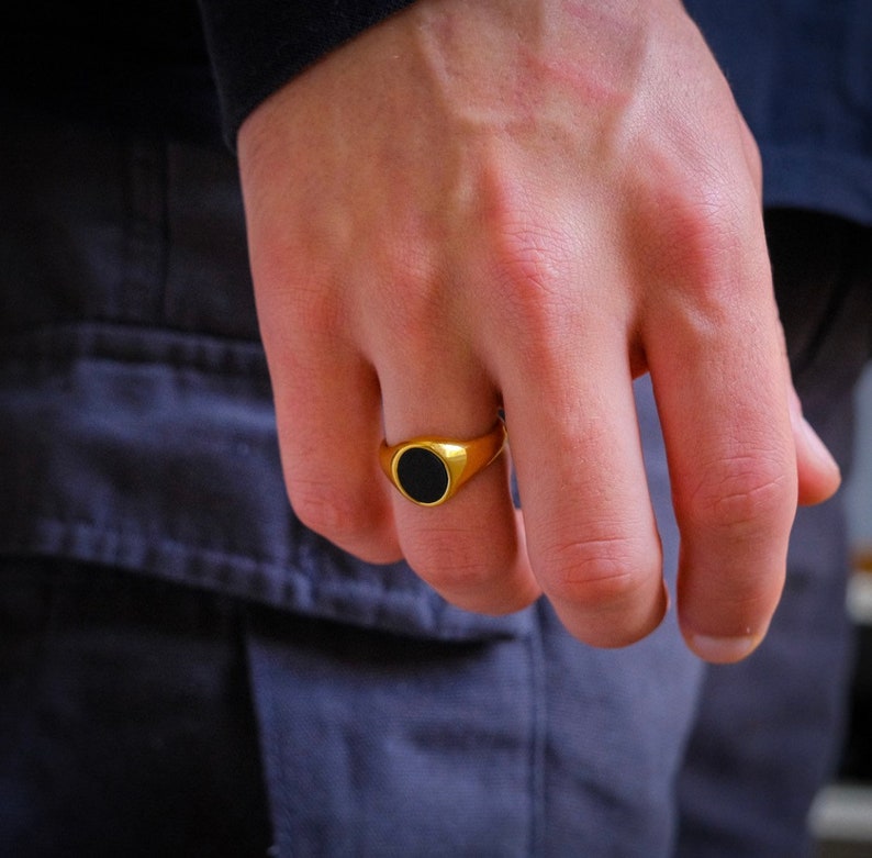 18K Gold Signet Ring Men - Mens Onyx Rings - Rings for Men - By Twistedpendant