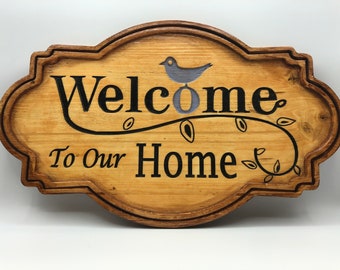 Signo de bienvenida para el porche delantero, decoración de la granja, signo de madera tallada, bienvenido a nuestra casa,