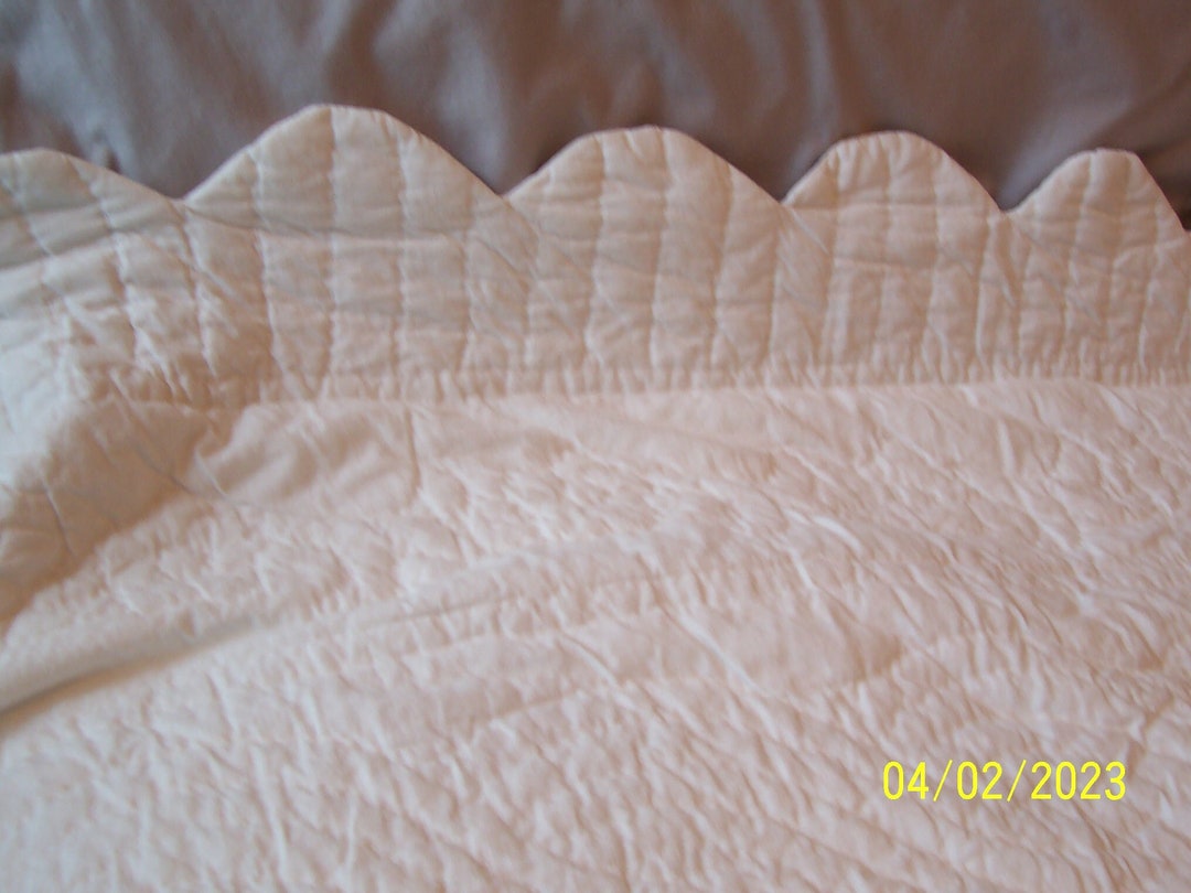 White on White Quilt Etsy