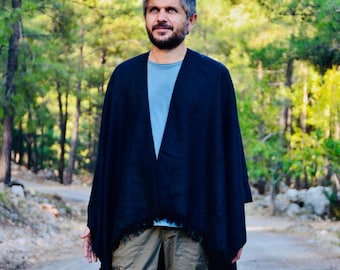 Black Poncho Men, Winter Mens Poncho, Black Wool Poncho Men, Men's black jacket