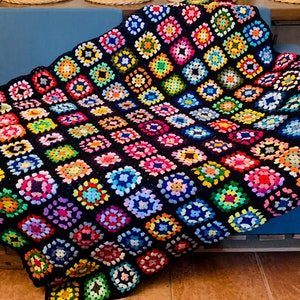 Boho Throw, Granny Square Afghan, Vintage Afghan Throw, Crochet Afghan Throw, Crochet throw Blanket