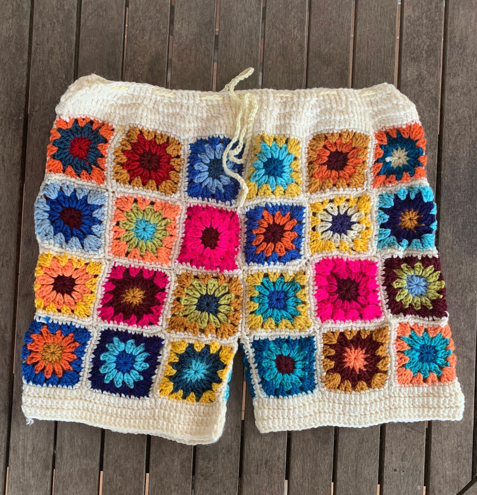 【fa.er.ie】crochet knit color shorts Faux Crochet Shorts White and Green | The Webster