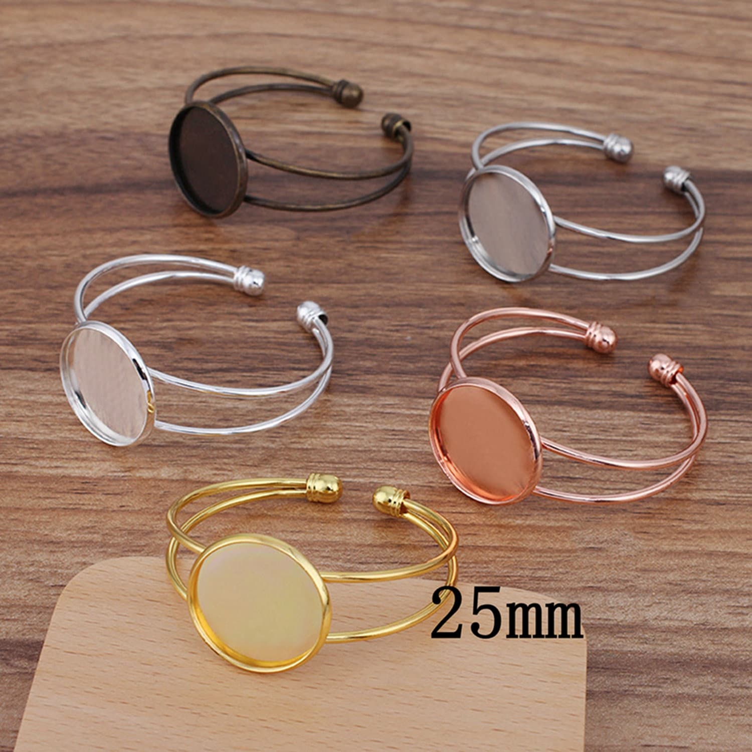 16 Pieces 20 mm Sublimation Bracelet Blanks Bezel Bracelet Tray Settings  Faux Leather Base Tray Bangles with 16 Round Glass Cabochons and 16  Aluminum